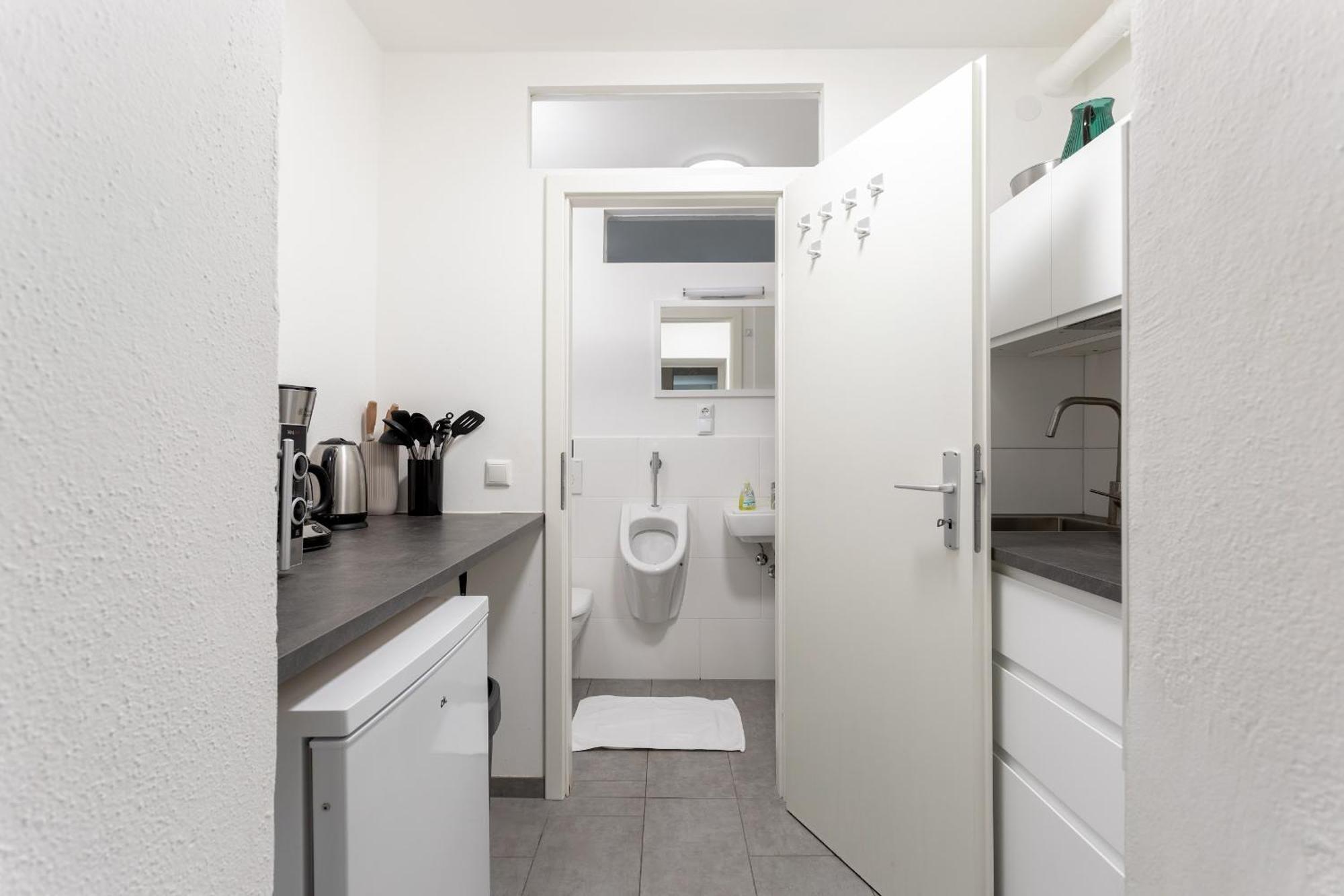 Global Living - Design Apartment I Central I Beamer I Kitchen I Terrace I Berlin Kültér fotó