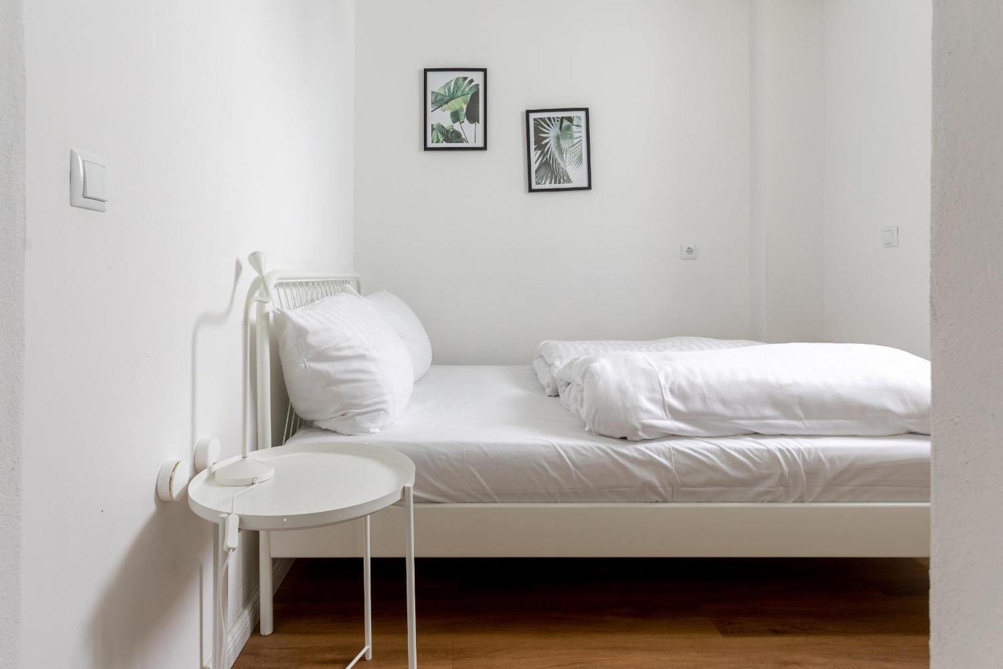 Global Living - Design Apartment I Central I Beamer I Kitchen I Terrace I Berlin Kültér fotó